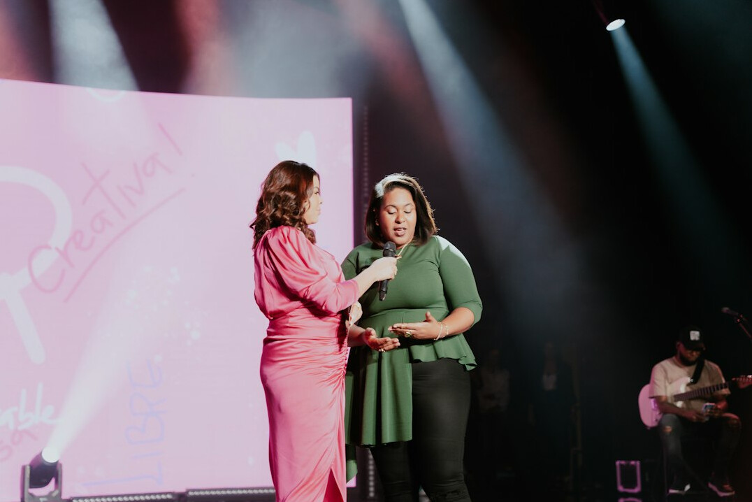 entrepreneur receiving award